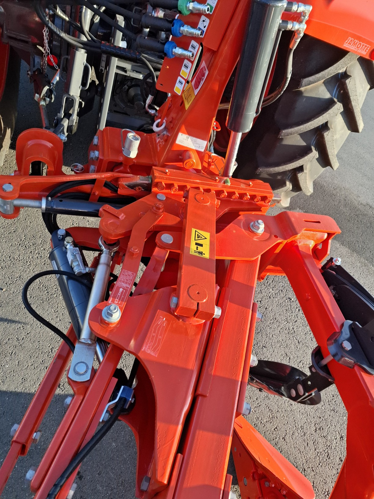 Kubota RM 4005 V – Image 9