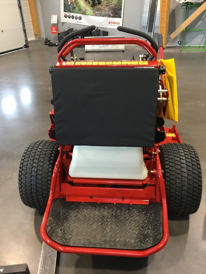 TORO GRANDSTAND STAND ON 72504 TE – Image 2