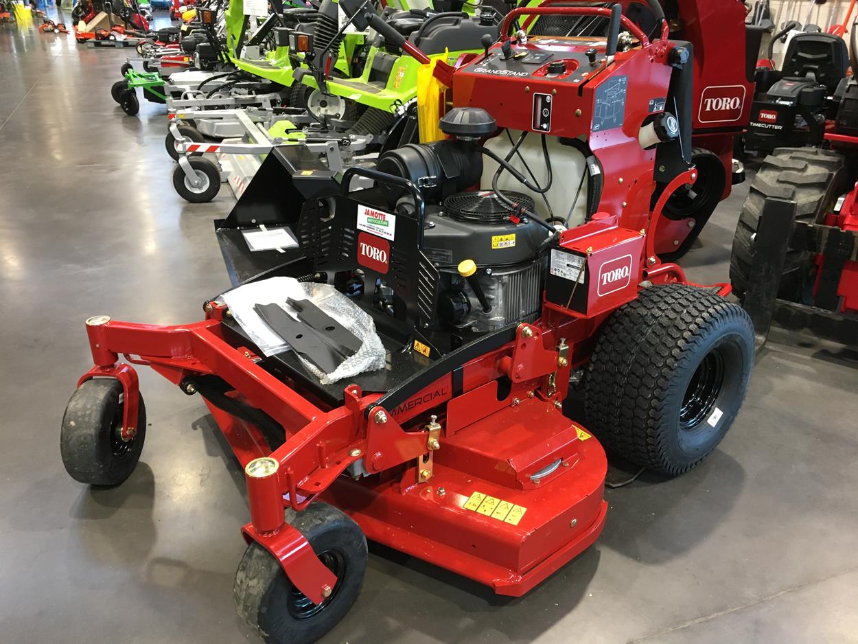 TORO GRANDSTAND STAND ON 72504 TE – Image 3