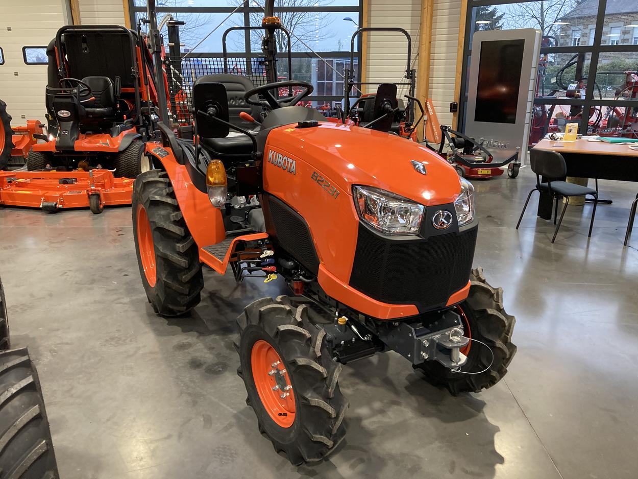 KUBOTA B2231 HDW – Image 2