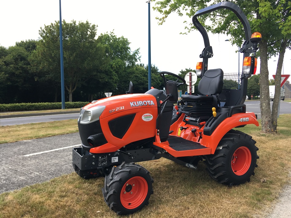 KUBOTA BX 231