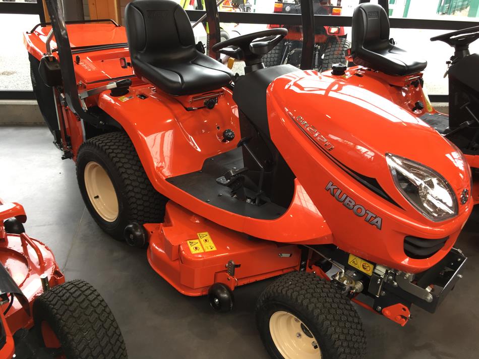 KUBOTA GR2120 II – Image 3