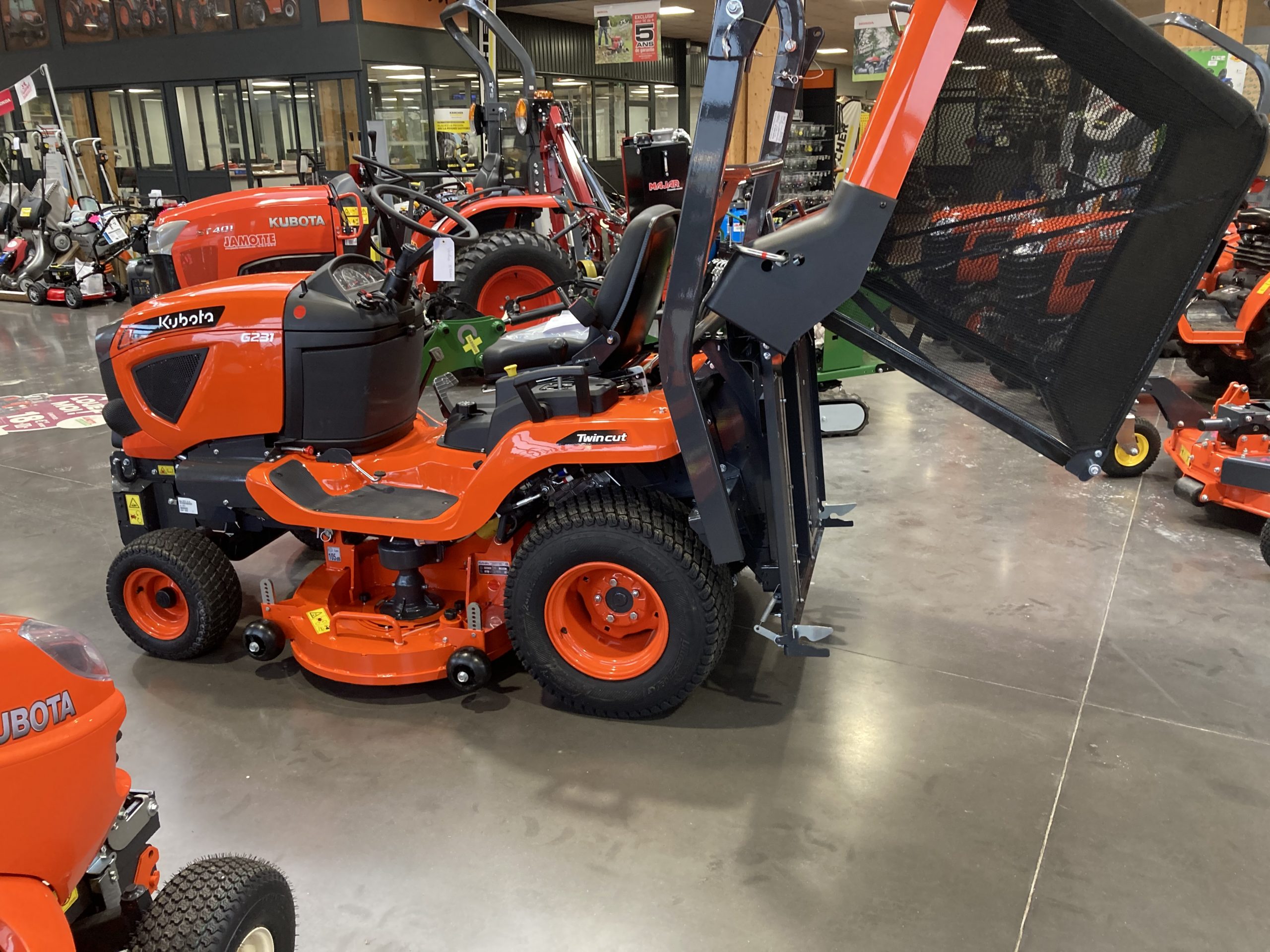 KUBOTA G231 LD – Image 3