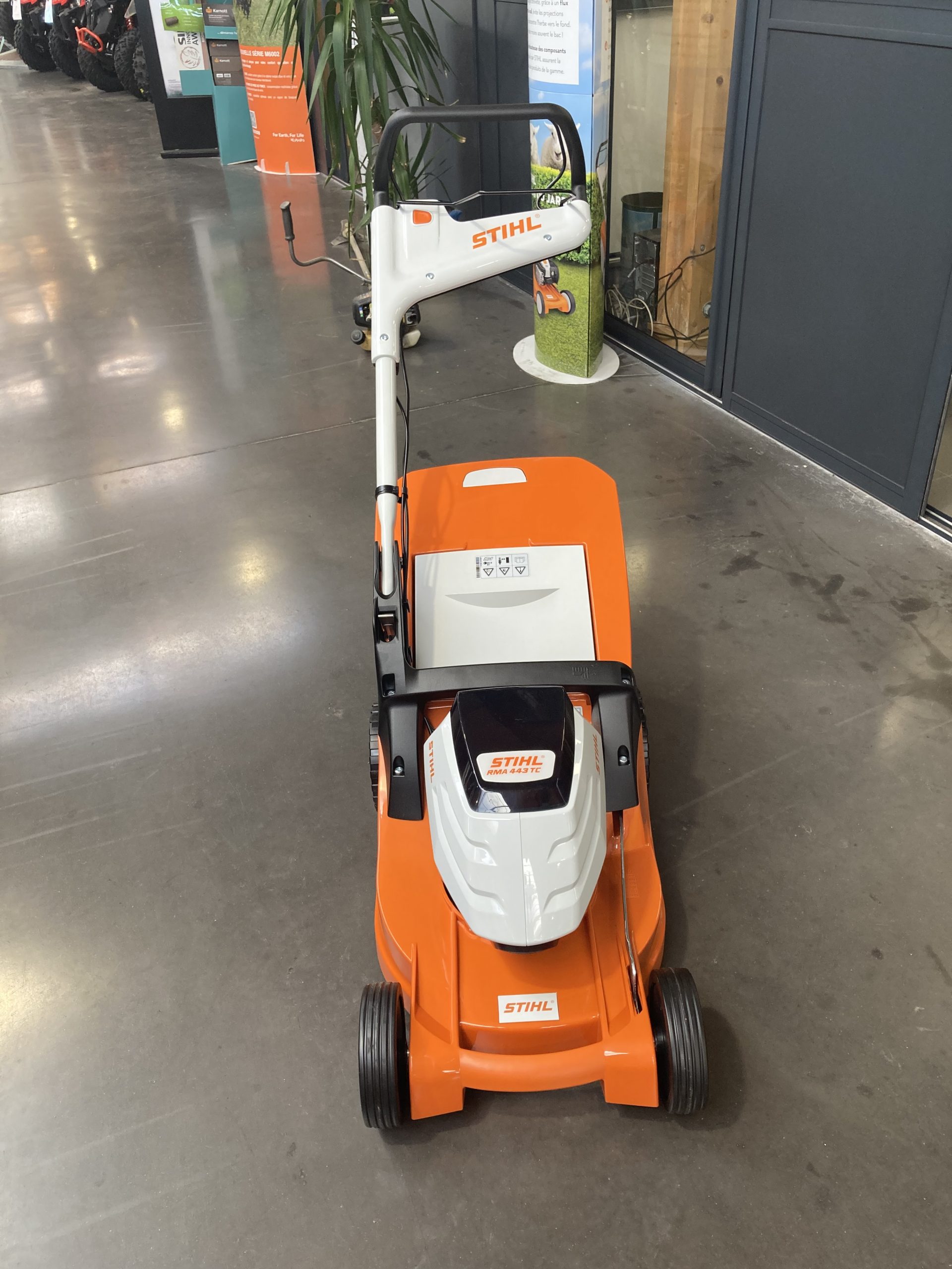 STIHL RMA 443 VC