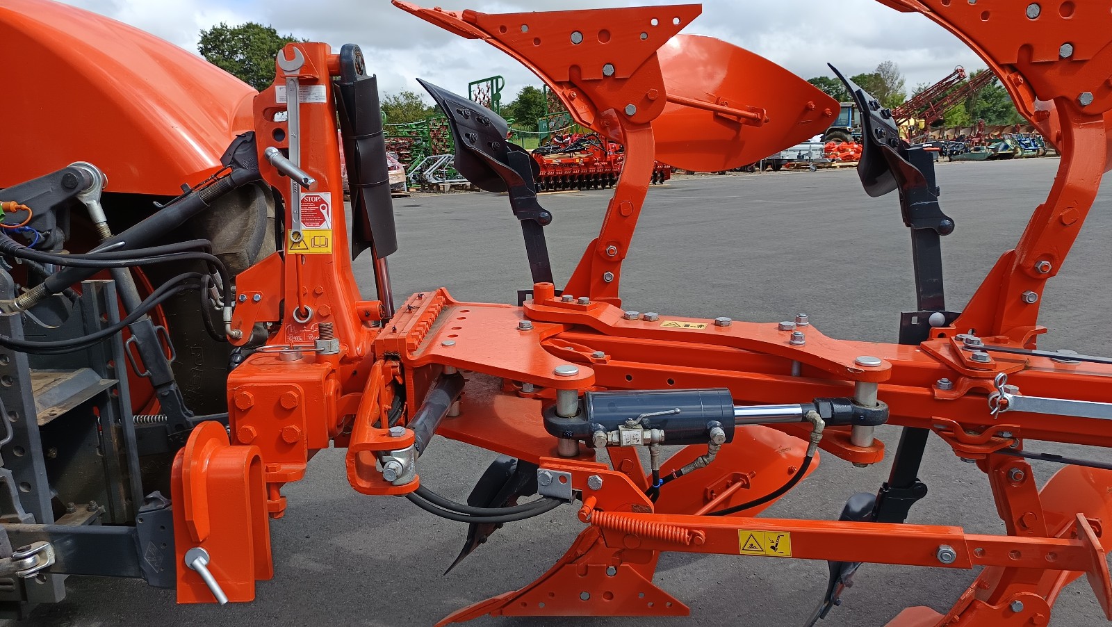Kubota RM 3000 V 5 corps – Image 4