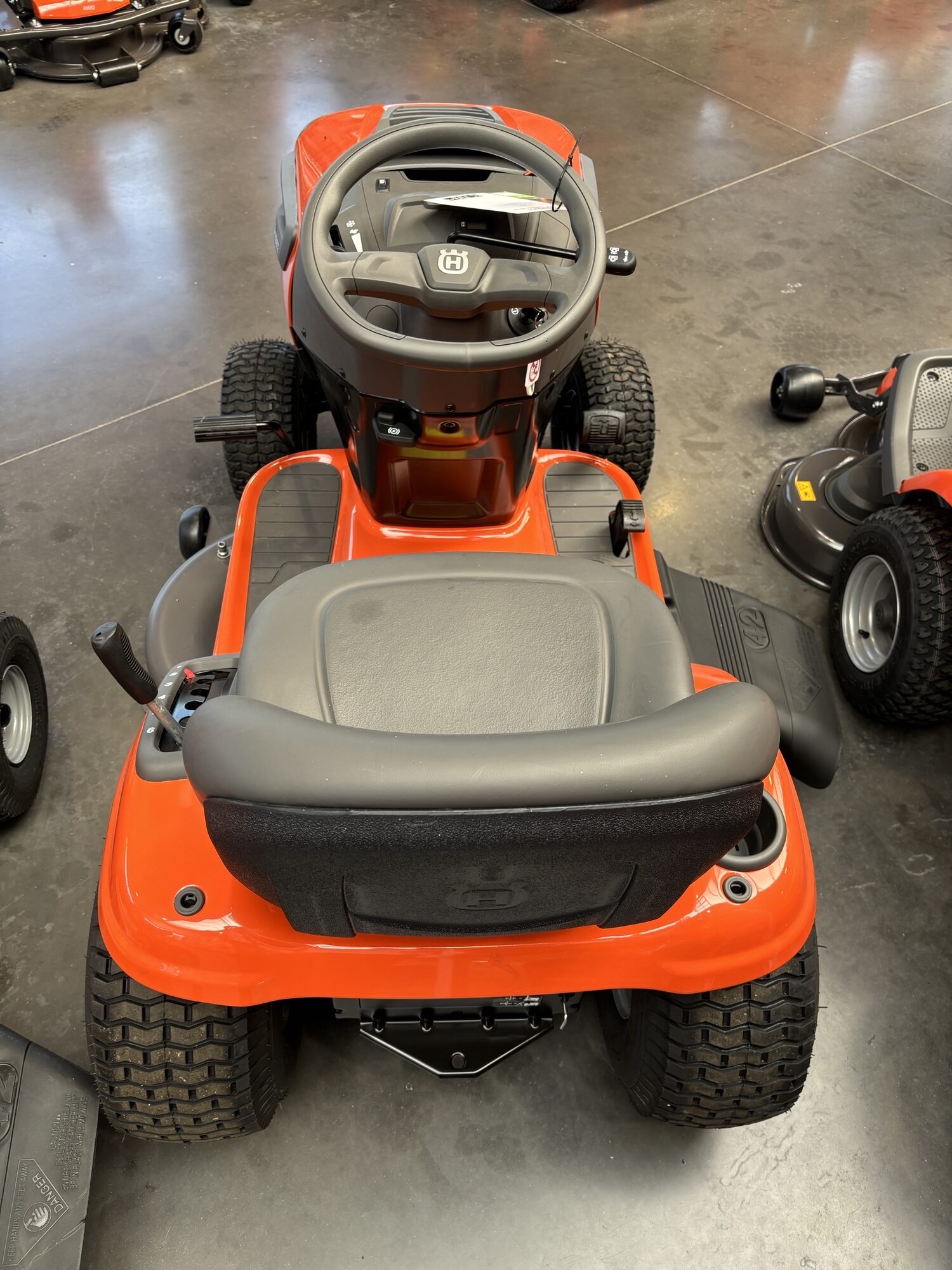 HUSQVARNA TS 142 T – Image 2