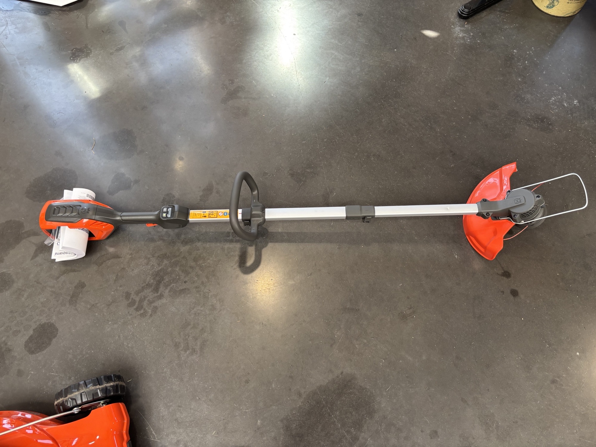 HUSQVARNA 215il