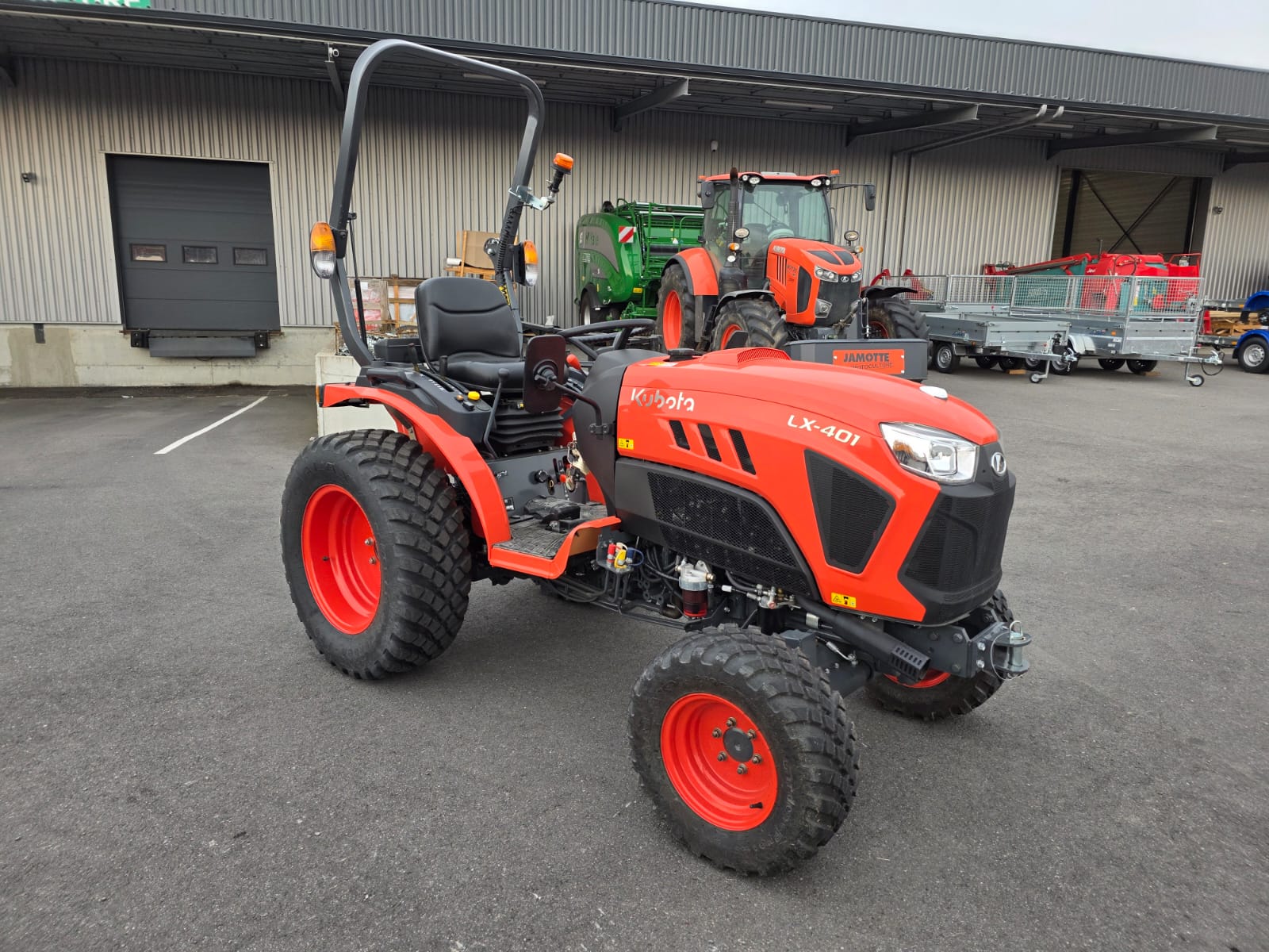 KUBOTA LX 401