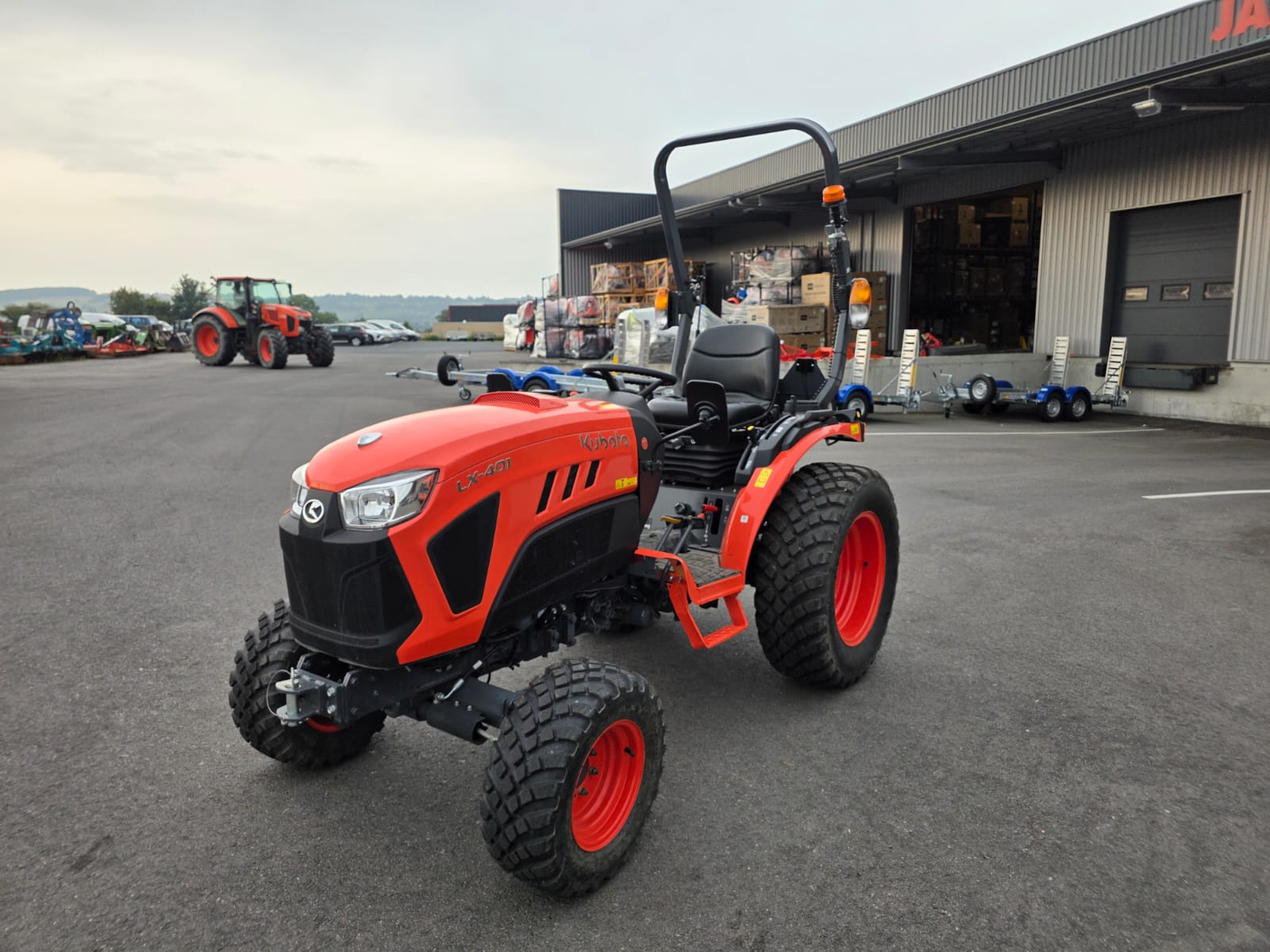 KUBOTA LX 401 – Image 2