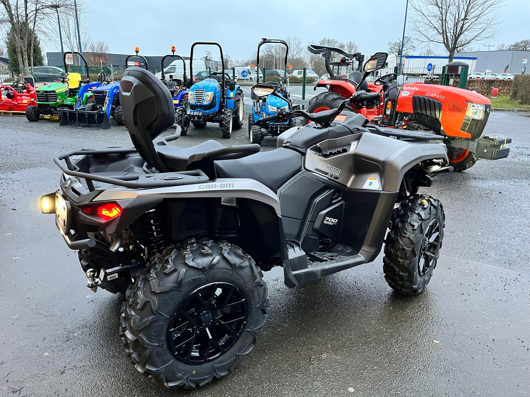 OUTLANDER MAX XT 700 T – Image 3