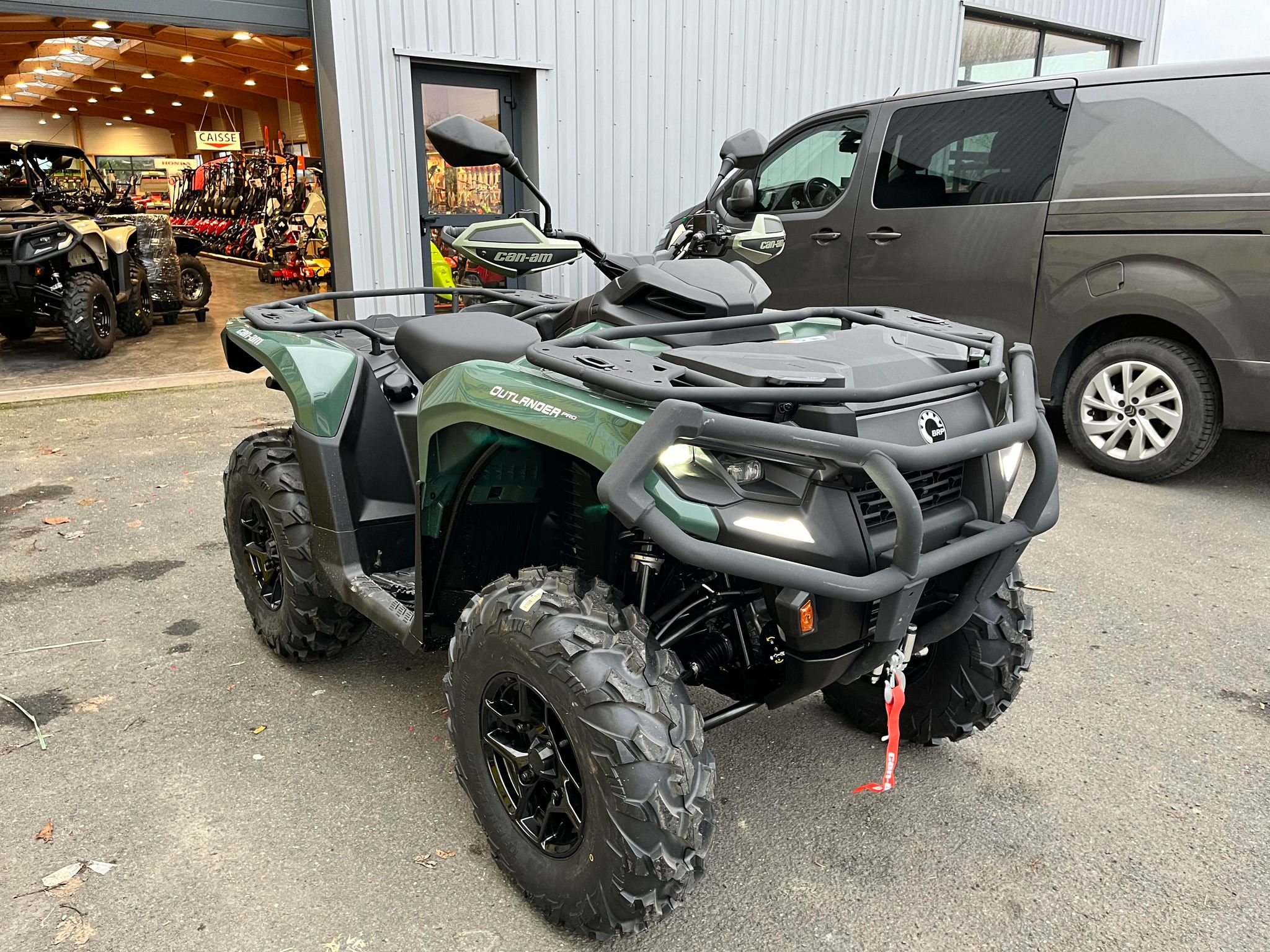 OUTLANDER PRO XU HD 7 T ABS – Image 4