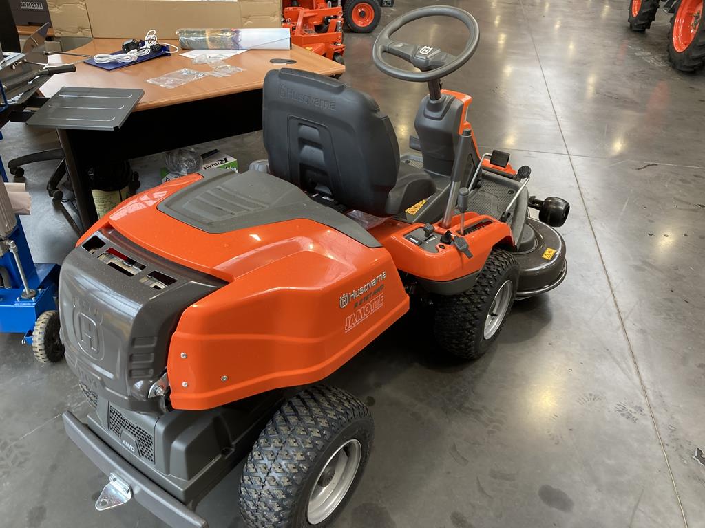 HUSQVARNA R216 T AWD – Image 2