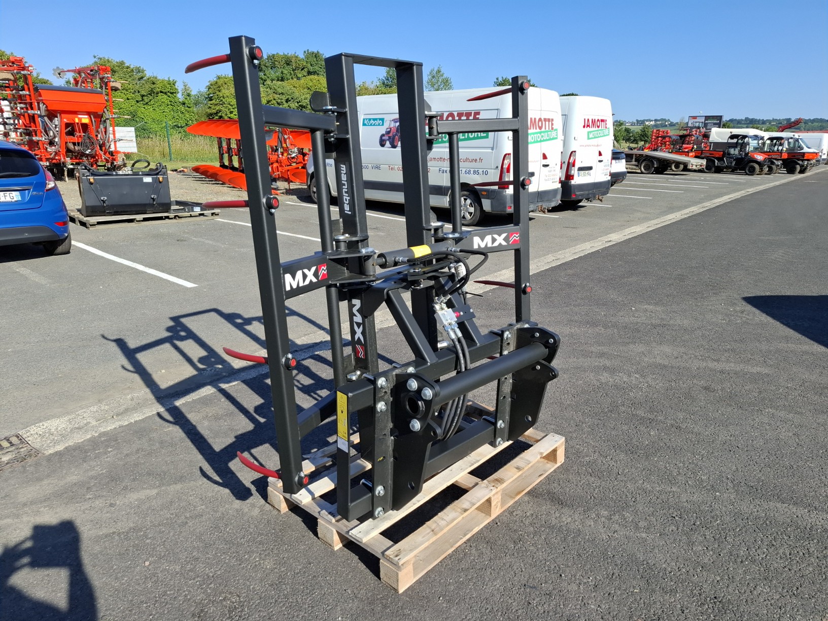 MX Manubal V 500 attelage Manitou